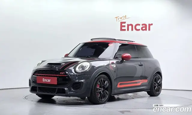 Mini Cooper 2015 2.0 автомат (гидро), миниатюра 1