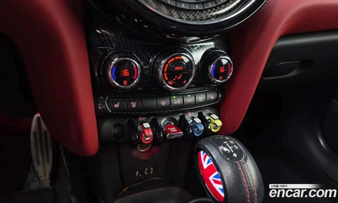 Mini Cooper 2015 2.0 автомат (гидро), фото 16