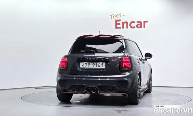 Mini Cooper 2015 2.0 автомат (гидро), миниатюра 4