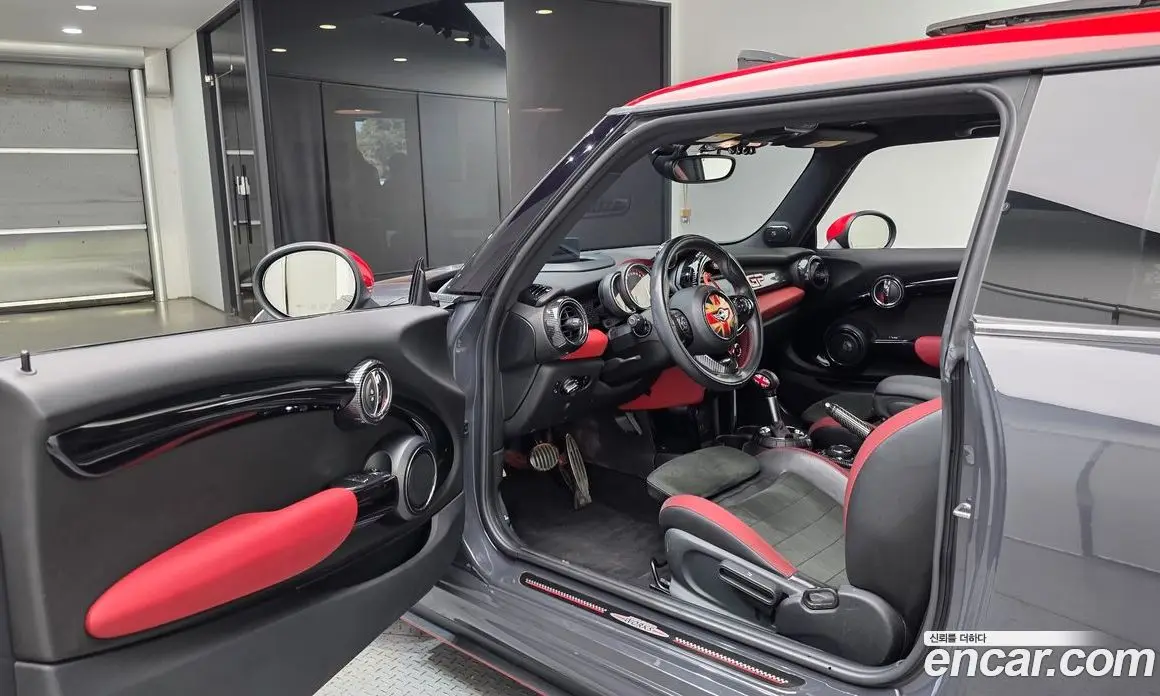 Mini Cooper 2015 2.0 автомат (гидро), фото 10