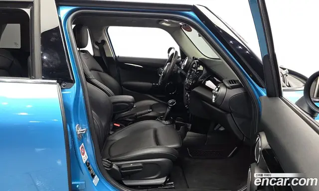 Mini Cooper 2016 1.5 автомат (гидро), миниатюра 12