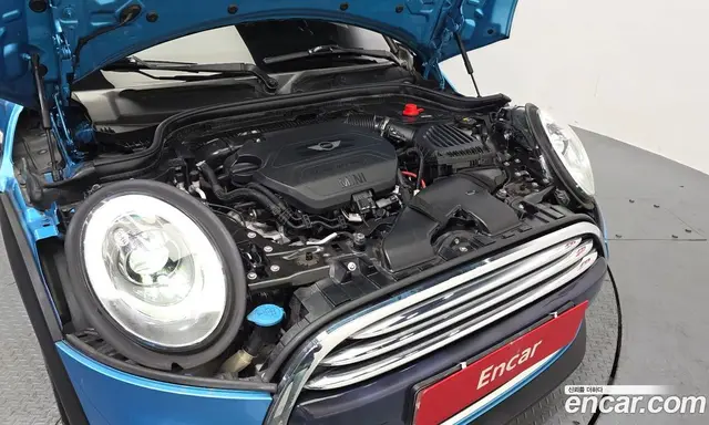 Mini Cooper 2016 1.5 автомат (гидро), миниатюра 6