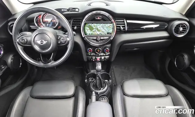 Mini Cooper 2016 1.5 автомат (гидро), миниатюра 7