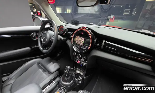 Mini Cooper 2020 1.5 автомат (гидро), миниатюра 7