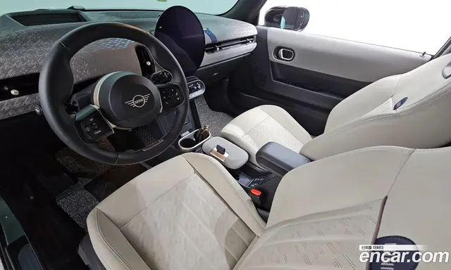 Mini Cooper 2024 2.0 автомат (гидро), миниатюра 7