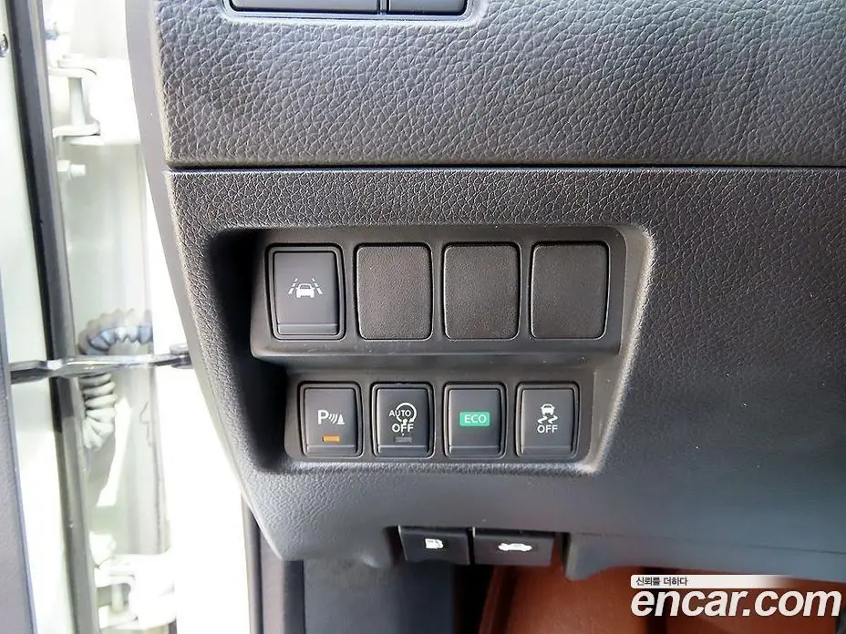 Nissan Qashqai 2016 1.6 автомат (гидро), фото 12