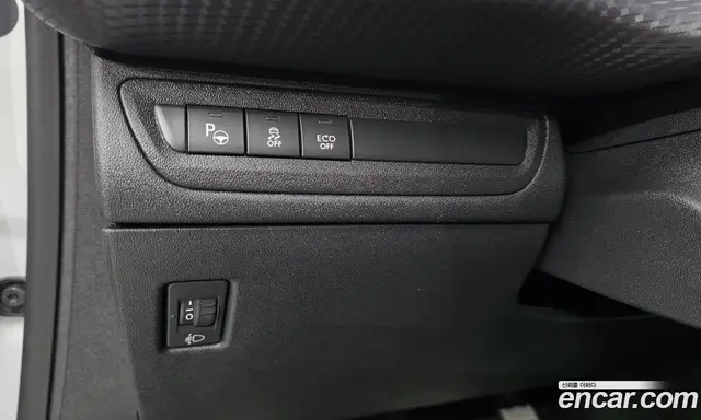 Peugeot 2008 2017 1.6 автомат (гидро), миниатюра 12