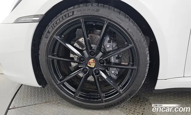 Porsche 911 2024 3.0 автомат (гидро), миниатюра 5