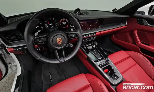 Porsche 911 2024 3.0 автомат (гидро), миниатюра 7