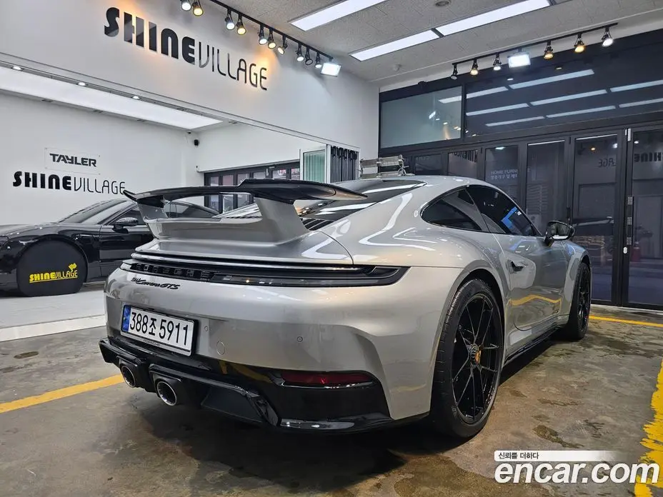 Porsche 911 2025 3.6 автомат (гидро), фото 9