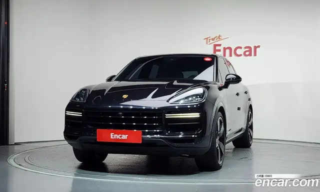Porsche Cayenne 2020 4.0 автомат (гидро), миниатюра 3