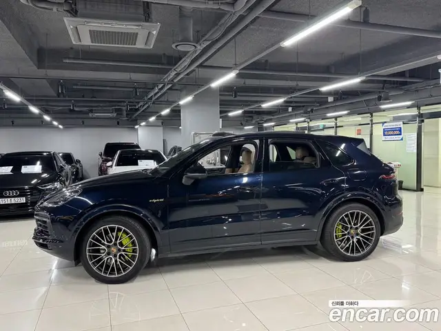 Porsche Cayenne 2021 3.0 автомат (гидро), миниатюра 2