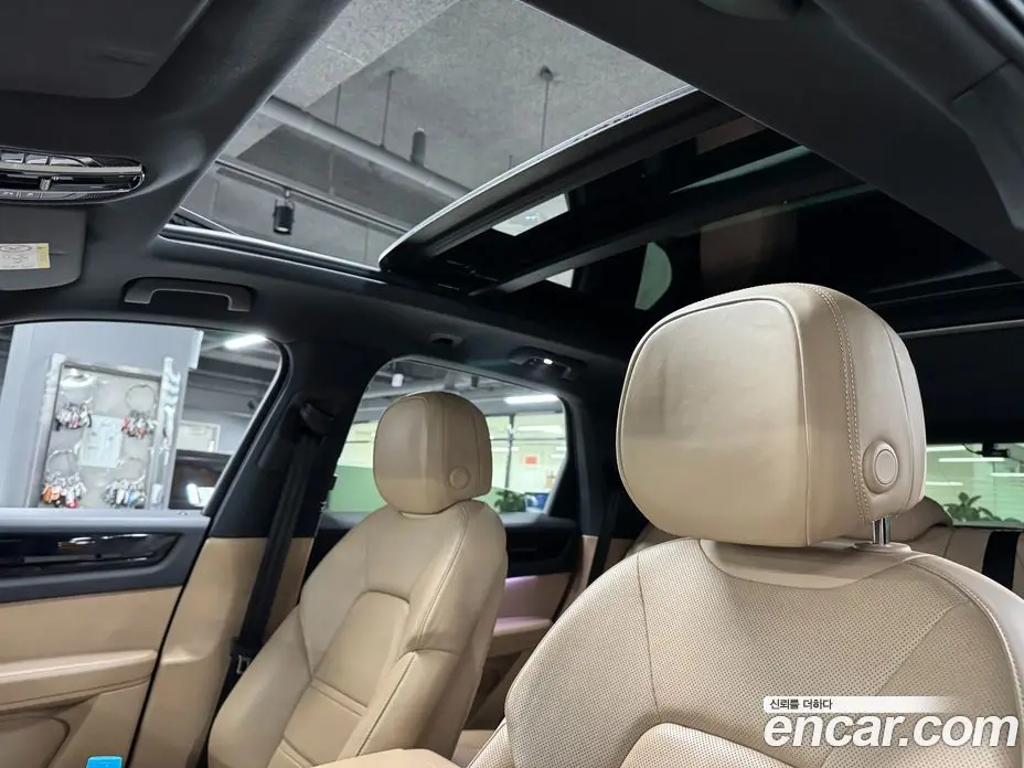 Porsche Cayenne 2021 3.0 автомат (гидро), фото 12