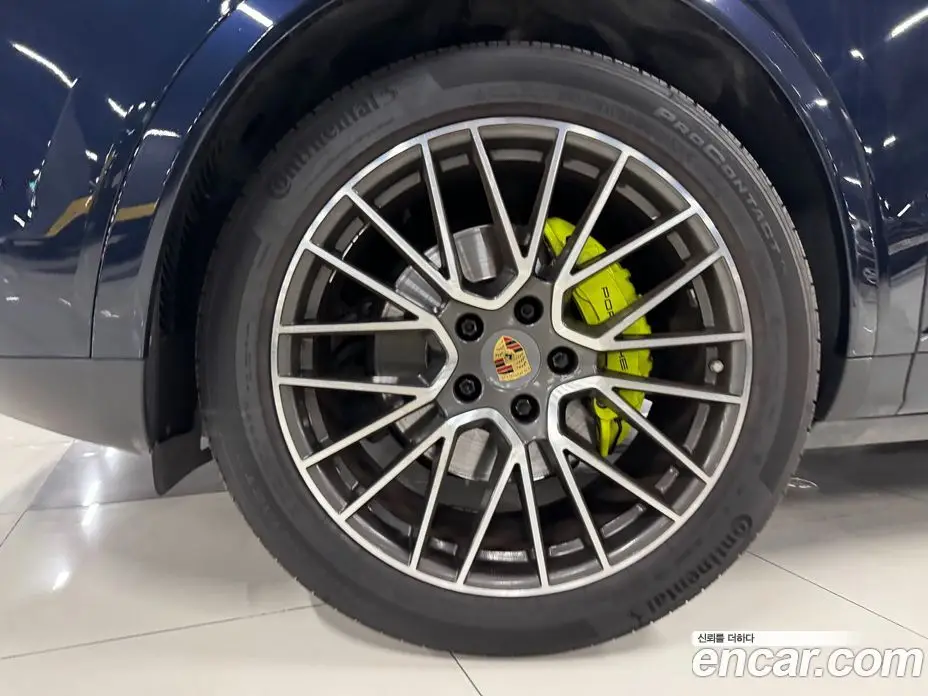 Porsche Cayenne 2021 3.0 автомат (гидро), фото 17