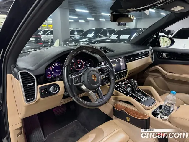 Porsche Cayenne 2021 3.0 автомат (гидро), миниатюра 8