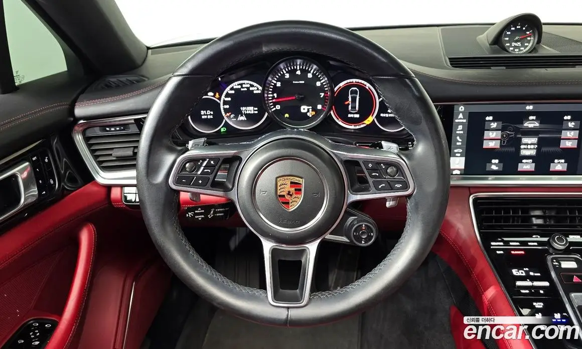 Porsche Panamera 2018 2.9 автомат (гидро), фото 15