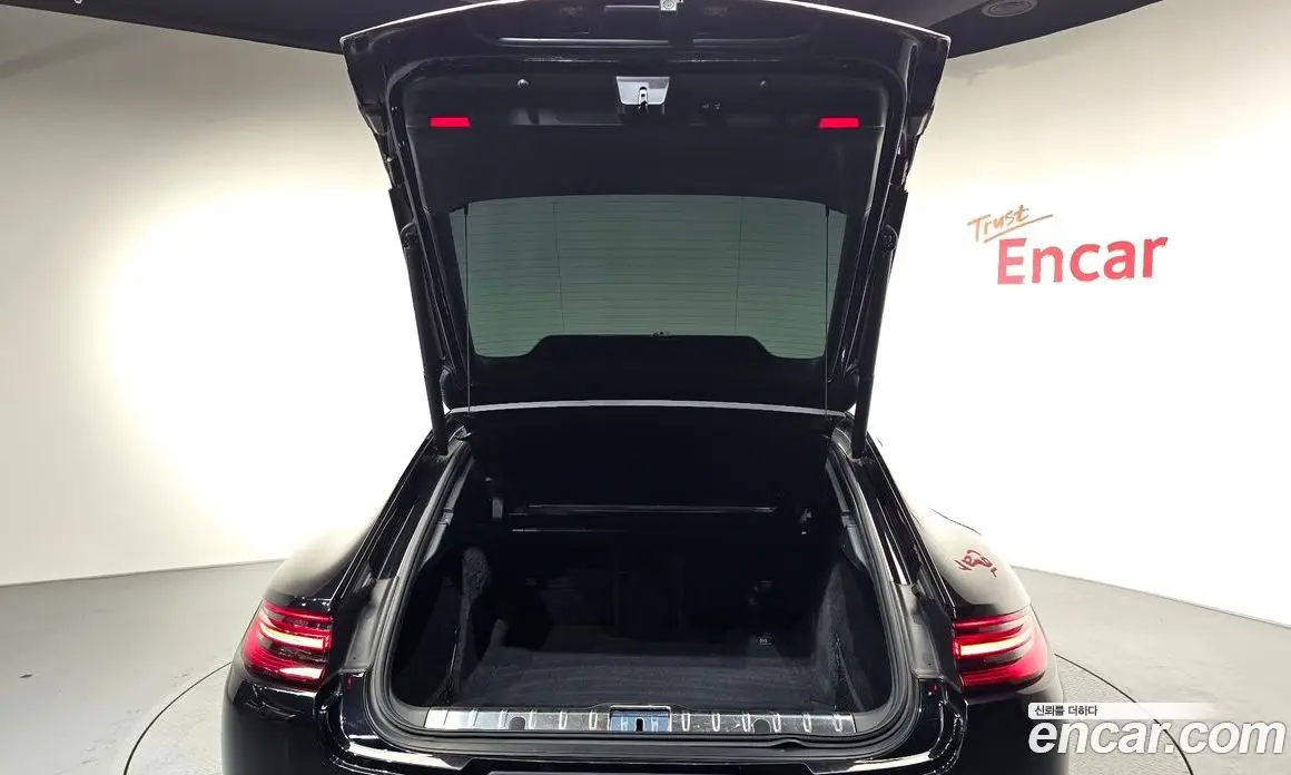 Porsche Panamera 2018 2.9 автомат (гидро), фото 19