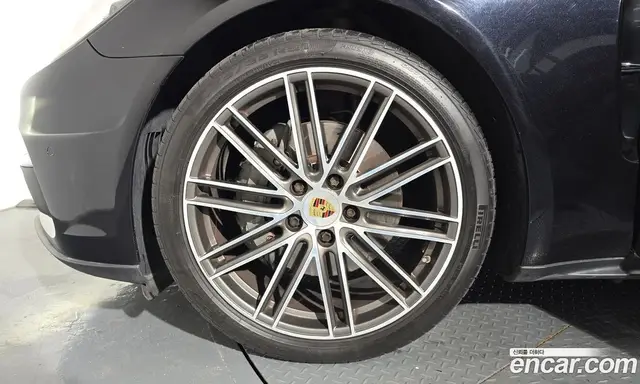 Porsche Panamera 2018 2.9 автомат (гидро), миниатюра 5