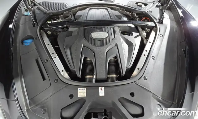 Porsche Panamera 2018 2.9 автомат (гидро), миниатюра 6