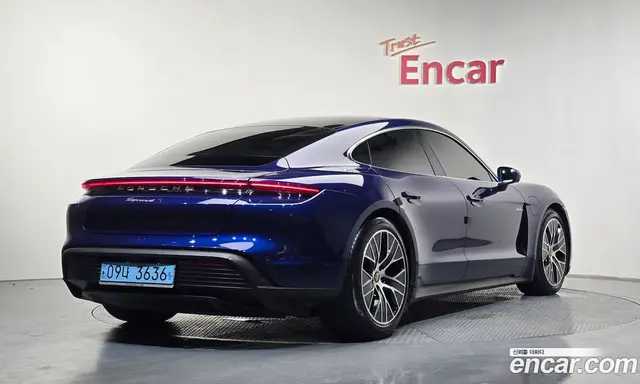 Porsche Taycan 2021 0.1 автомат (гидро), миниатюра 2