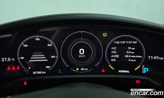 Porsche Taycan 2021 0.1 автомат (гидро), миниатюра 11