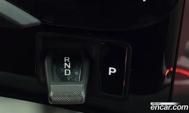 Porsche Taycan 2021 0.1 автомат (гидро), миниатюра 12
