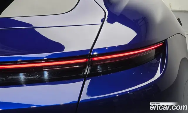 Porsche Taycan 2021 0.1 автомат (гидро), миниатюра 9