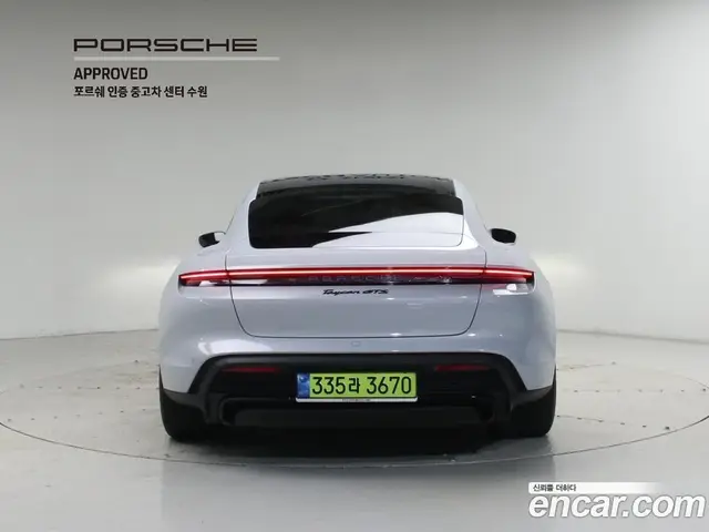 Porsche Taycan 2025 автомат (гидро), миниатюра 4