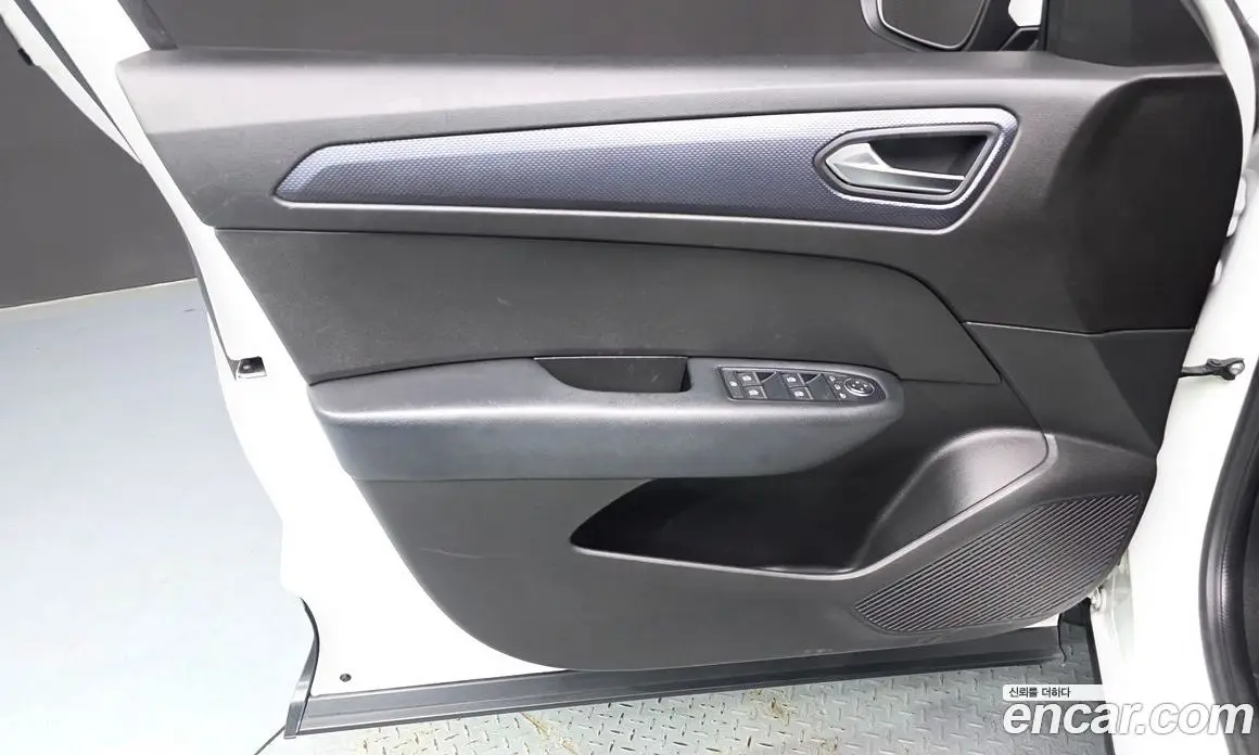 Renault (Samsung) XM3 2020 1.6 автомат (гидро), фото 14