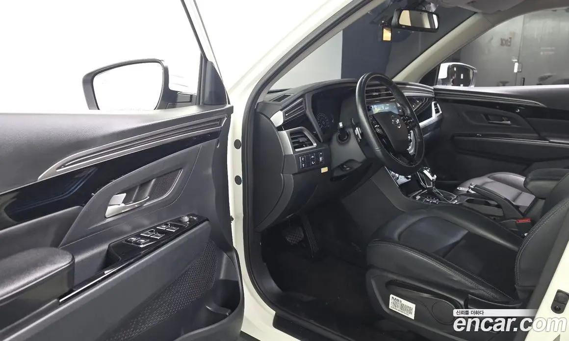 SsangYong Korando 2019 1.6 автомат (гидро), фото 13