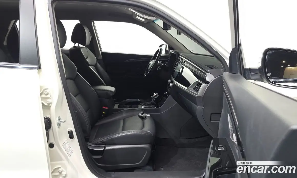 SsangYong Korando 2019 1.6 автомат (гидро), фото 17