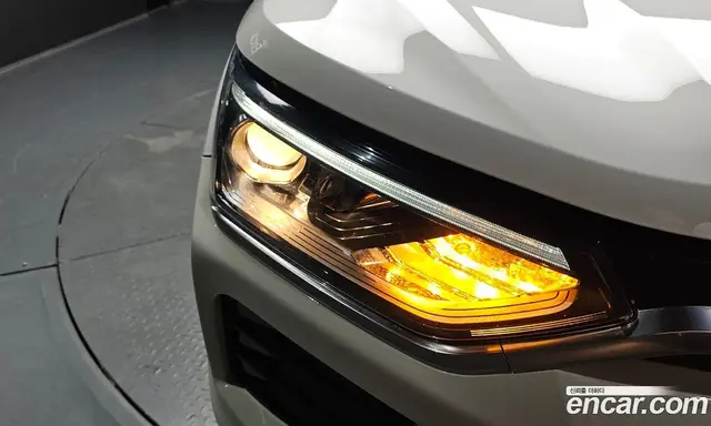 SsangYong Korando 2022 1.5 автомат (гидро), миниатюра 8