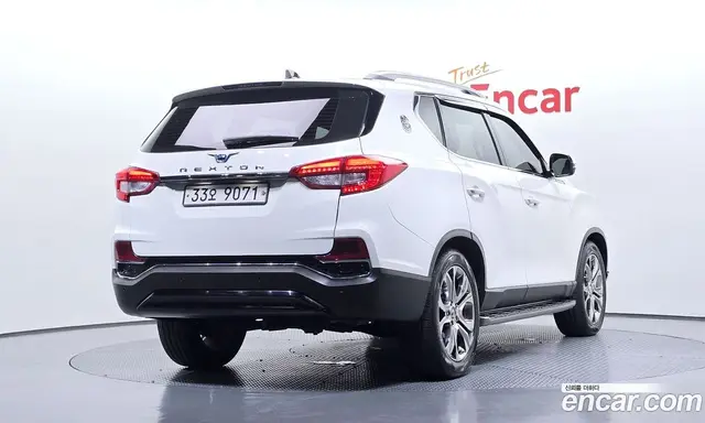 SsangYong Rexton 2017 2.2 автомат (гидро), миниатюра 2