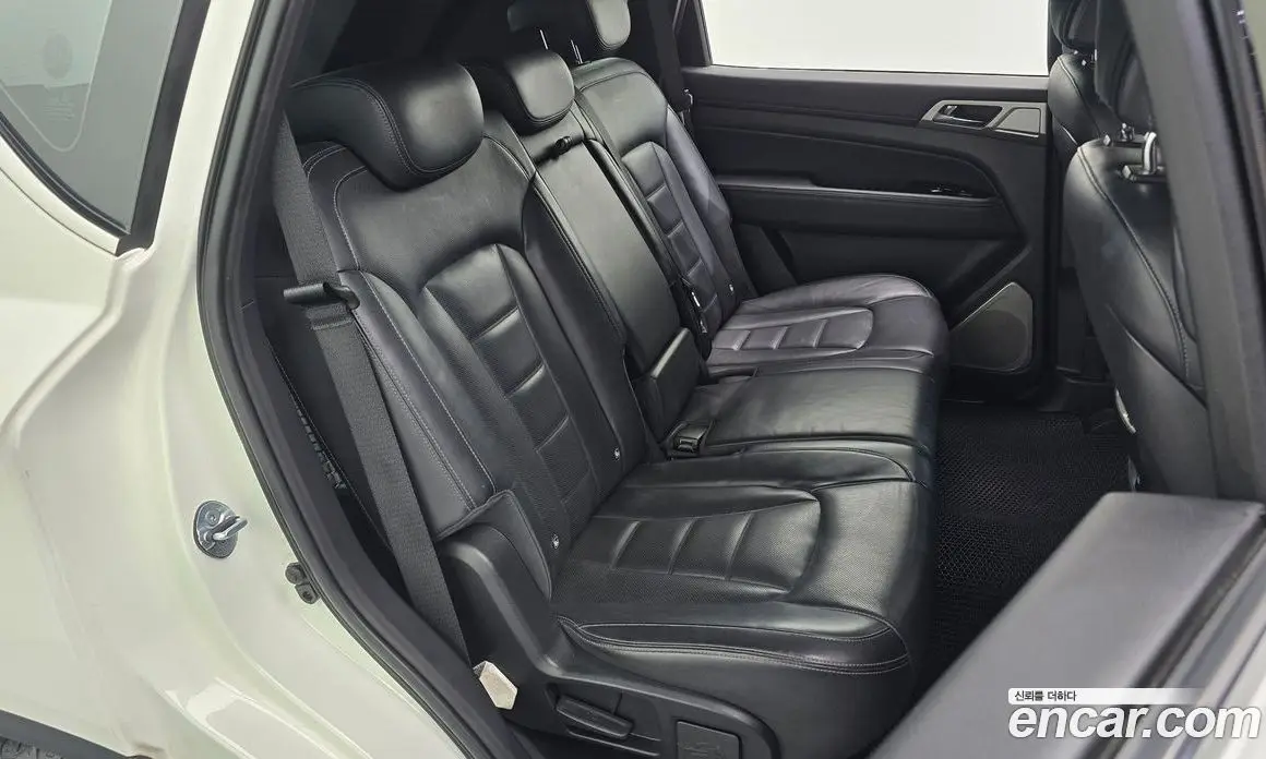 SsangYong Rexton 2017 2.2 автомат (гидро), фото 17