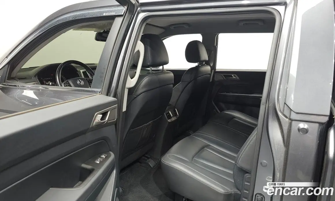 SsangYong Rexton 2018 2.2 автомат (гидро), фото 11