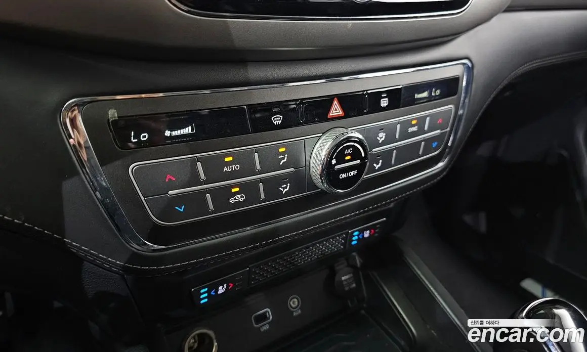 SsangYong Rexton 2018 2.2 автомат (гидро), фото 17