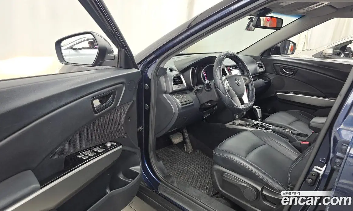 SsangYong TIBOLI 2015 1.6 автомат (гидро), фото 13