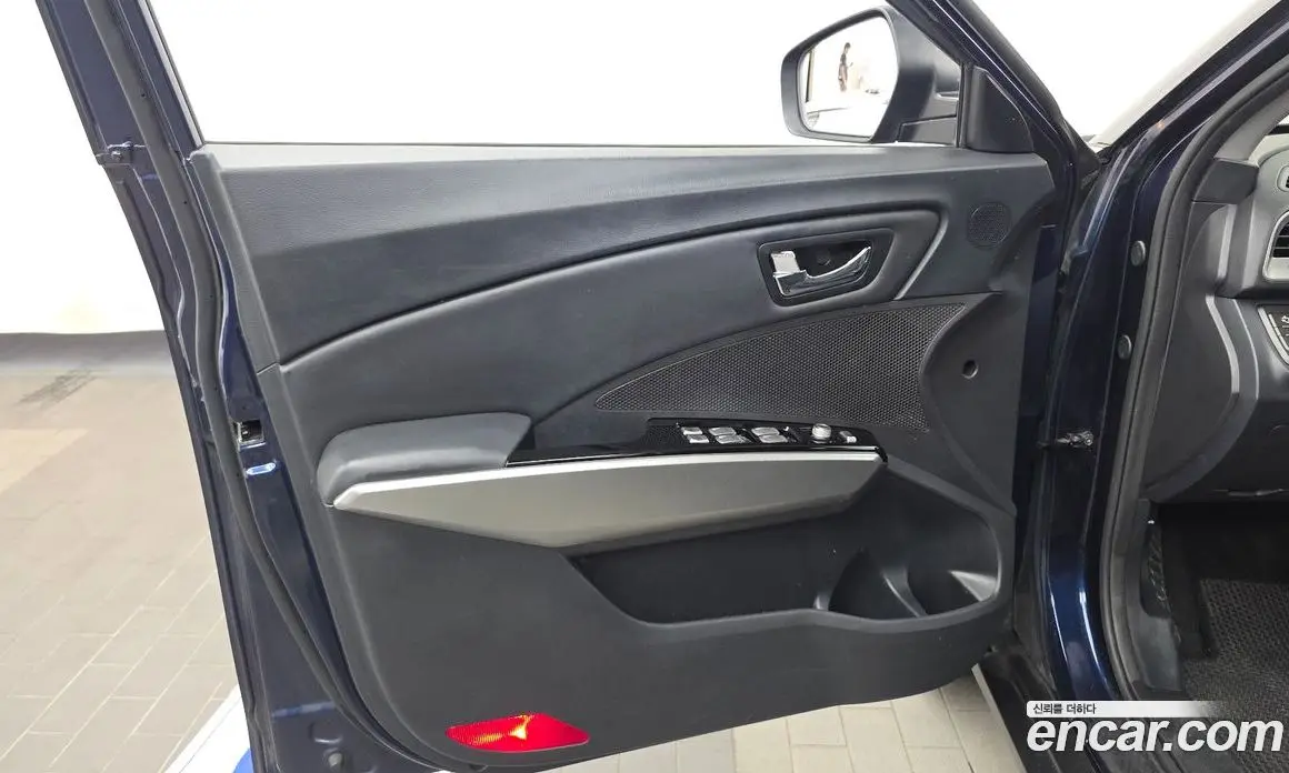 SsangYong TIBOLI 2015 1.6 автомат (гидро), фото 14