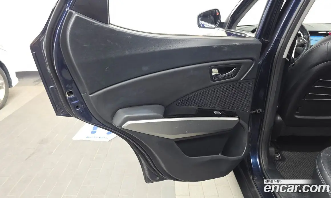 SsangYong TIBOLI 2015 1.6 автомат (гидро), фото 15