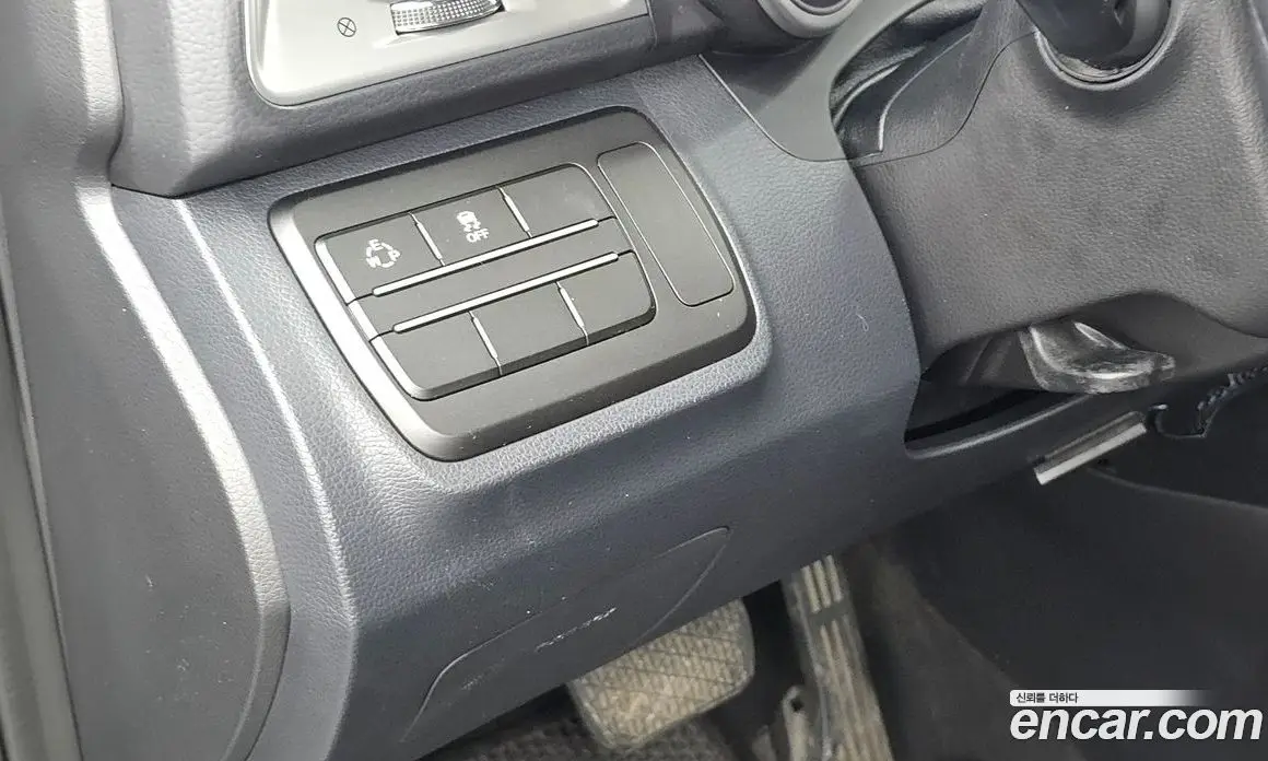 SsangYong TIBOLI 2015 1.6 автомат (гидро), фото 27
