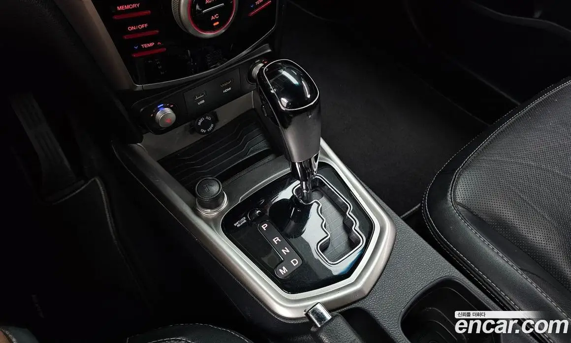 SsangYong TIBOLI 2015 1.6 автомат (гидро), фото 12
