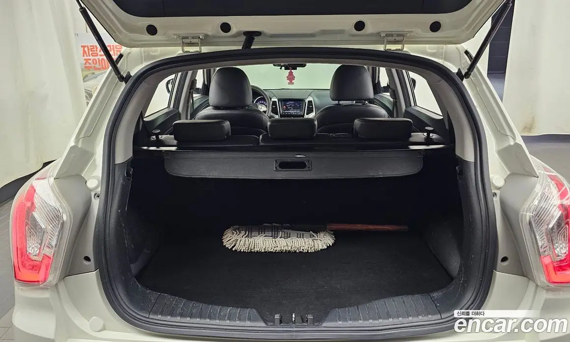 SsangYong TIBOLI 2015 1.6 автомат (гидро), фото 26
