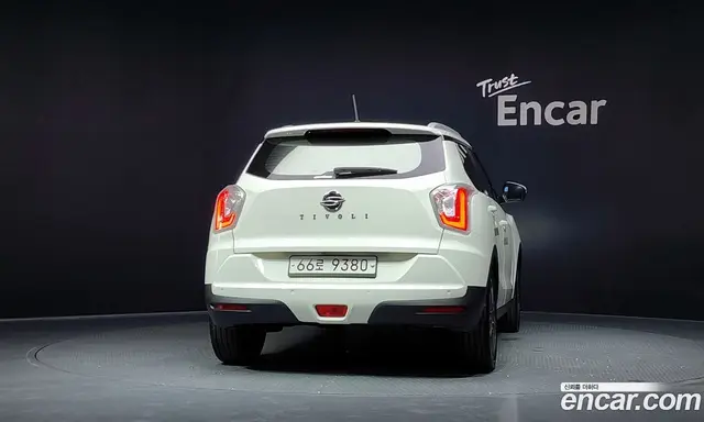 SsangYong TIBOLI 2015 1.6 автомат (гидро), миниатюра 4