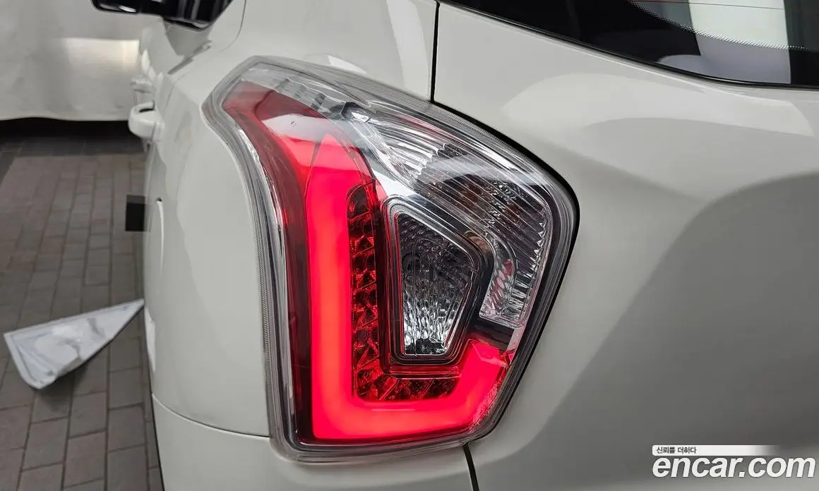 SsangYong TIBOLI 2015 1.6 автомат (гидро), фото 9