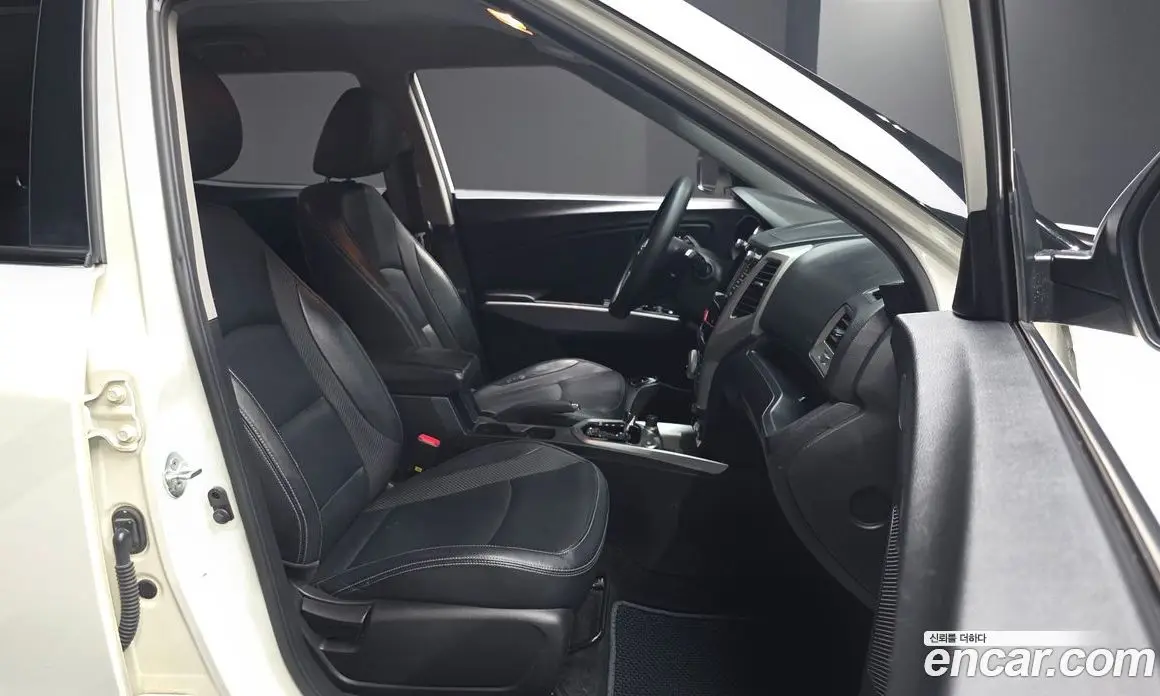 SsangYong TIBOLI 2015 1.6 автомат (гидро), фото 16