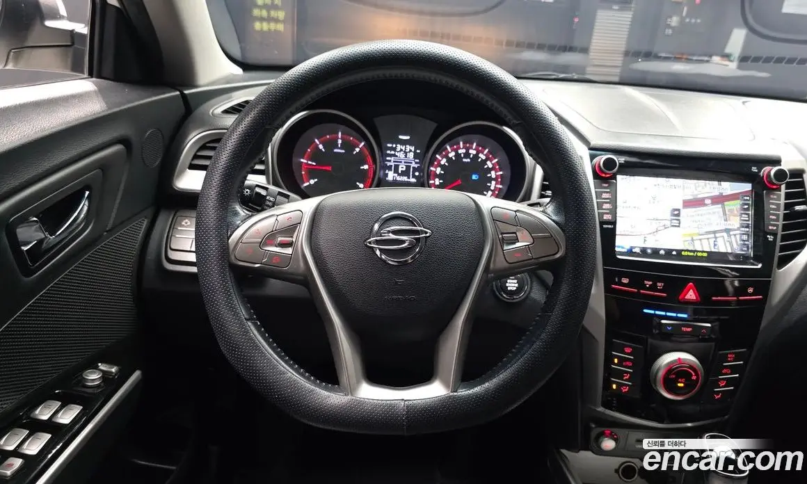 SsangYong TIBOLI 2015 1.6 автомат (гидро), фото 19