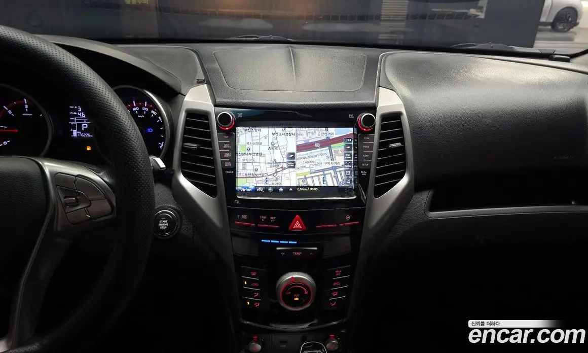 SsangYong TIBOLI 2015 1.6 автомат (гидро), фото 20