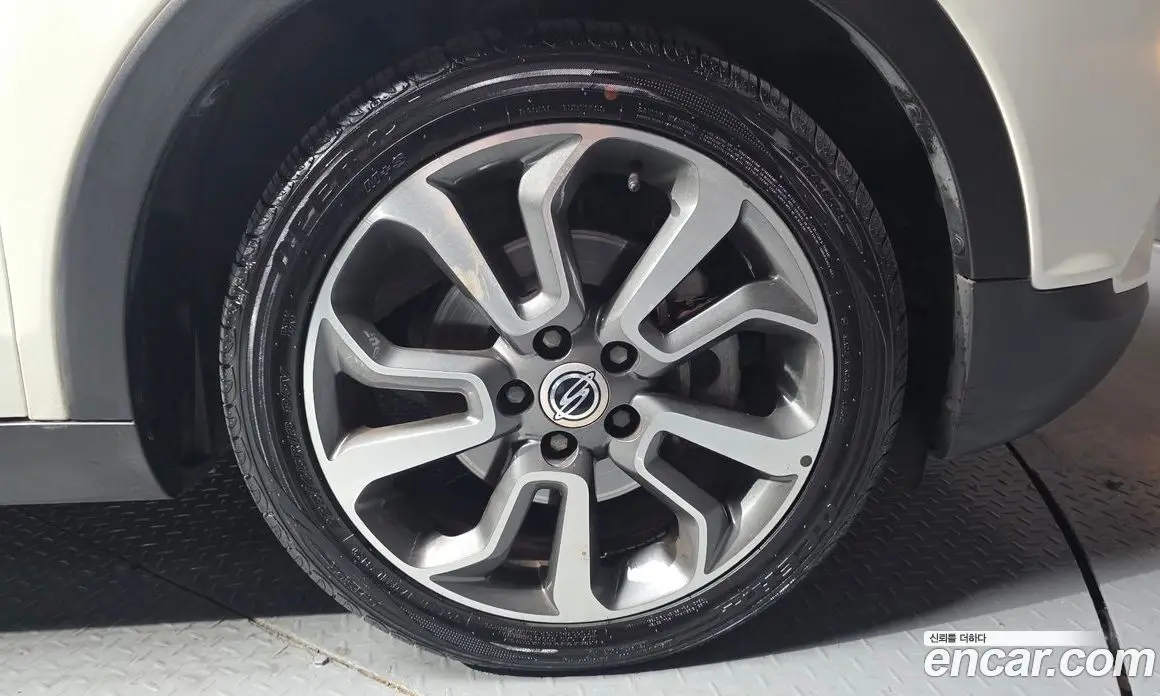 SsangYong TIBOLI 2015 1.6 автомат (гидро), фото 7
