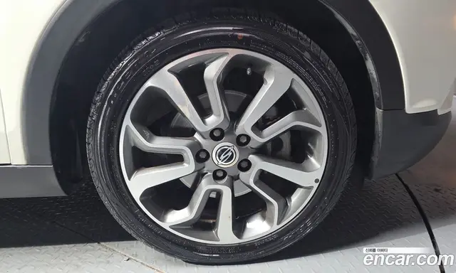 SsangYong TIBOLI 2015 1.6 автомат (гидро), миниатюра 7