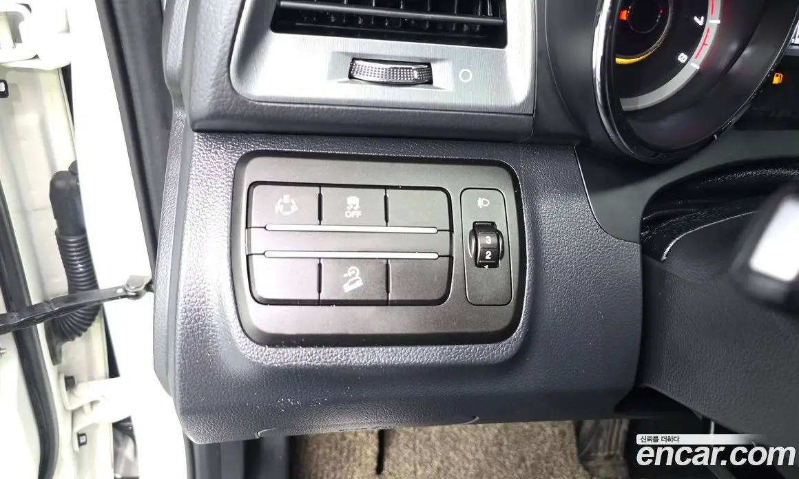 SsangYong TIBOLI 2018 1.6 автомат (гидро), фото 18